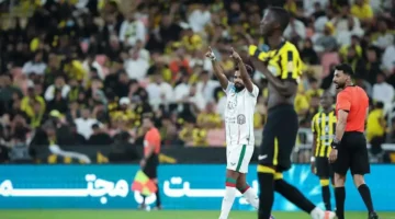موهبة كروية واعدة.. سعد الشهري يقدم اكتشافاً جديداً لدعم صفوف المنتخب السعودي